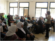 محاضرة لأهمية دور الأهل في حياة أبنائهم بمدرسة الرازي الابتداية في اللد